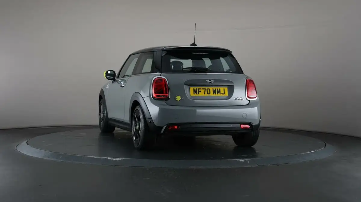 2020-mini-cooper-e-cooper-s-2-big-50