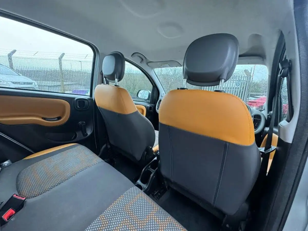 2014-fiat-panda-09-4x4-big-13