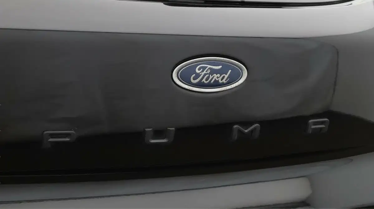 2023-ford-puma-suv-big-20