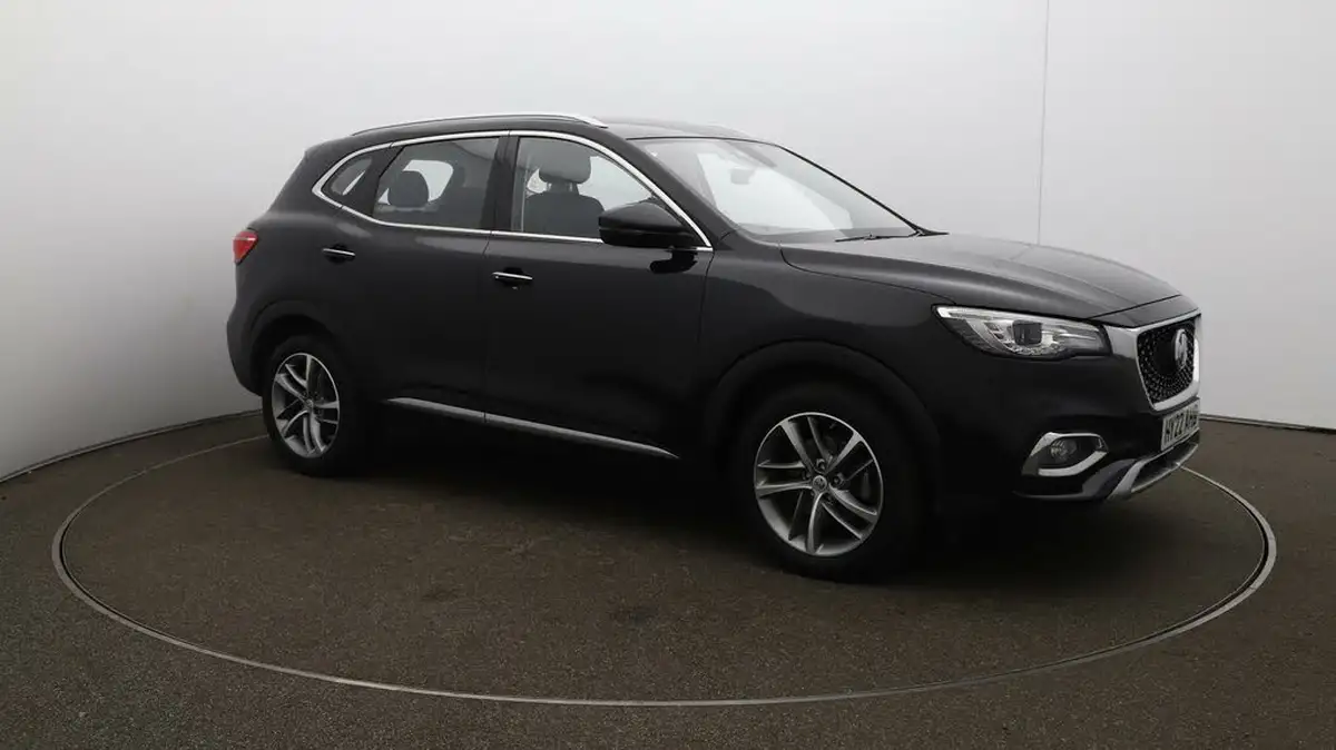 2022-mg-hs-15t-gdi-excite-162ps-big-36