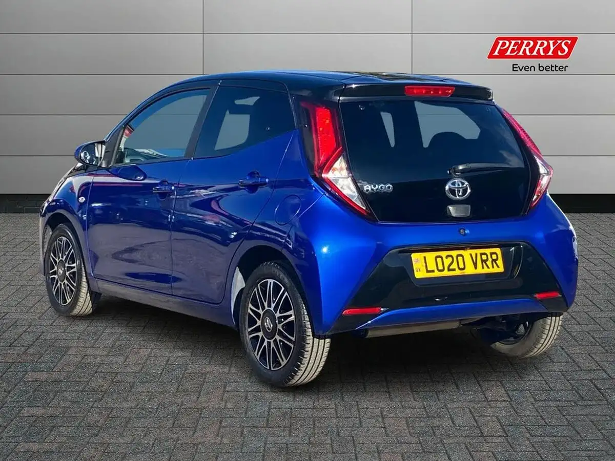 2020-toyota-aygo-10-vvt-i-x-clusiv-big-1