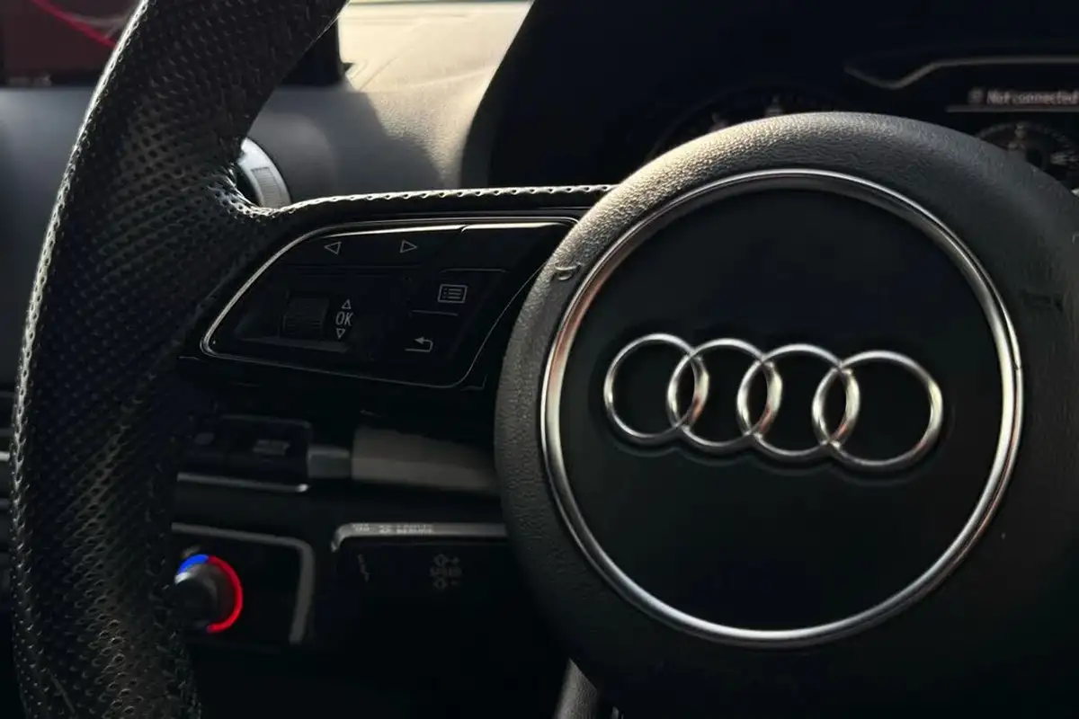 2017-audi-a3-15-tfsi-s-line-saloon-4d-tronic-big-42