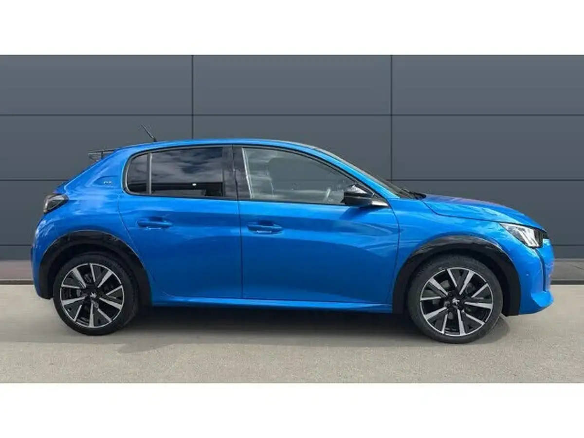 2022-peugeot-208-12-puretech-gt-100bhp-big-4