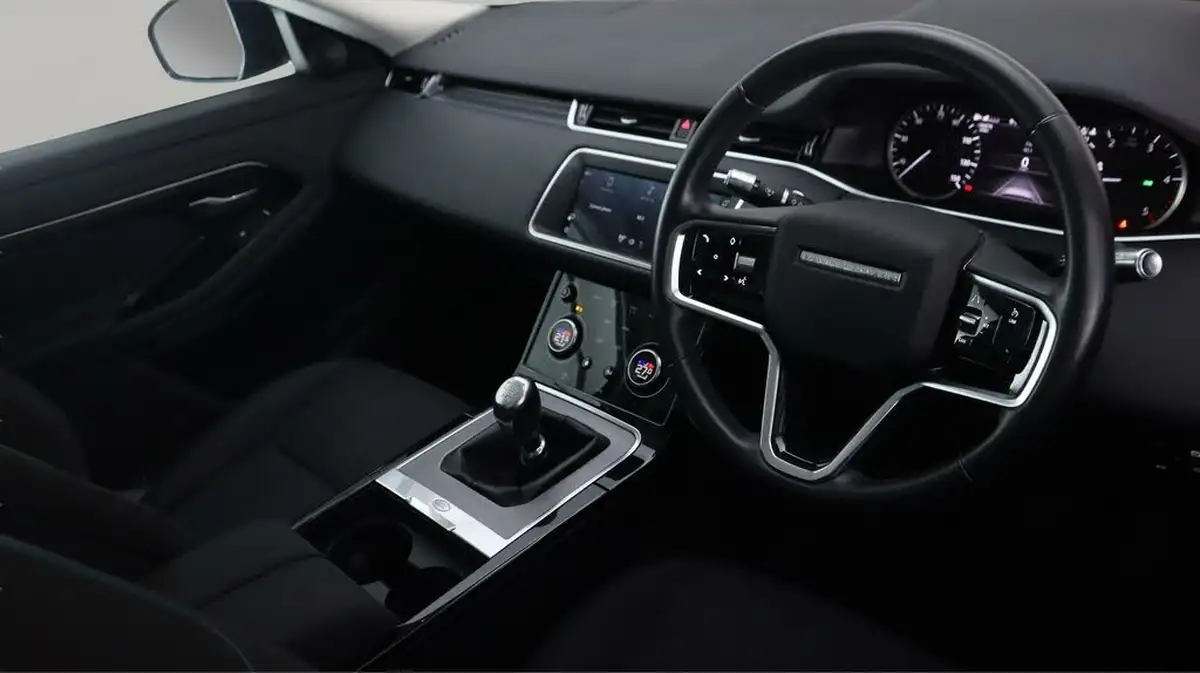 2021-land-rover-range-rover-evoque-20-d165-big-9