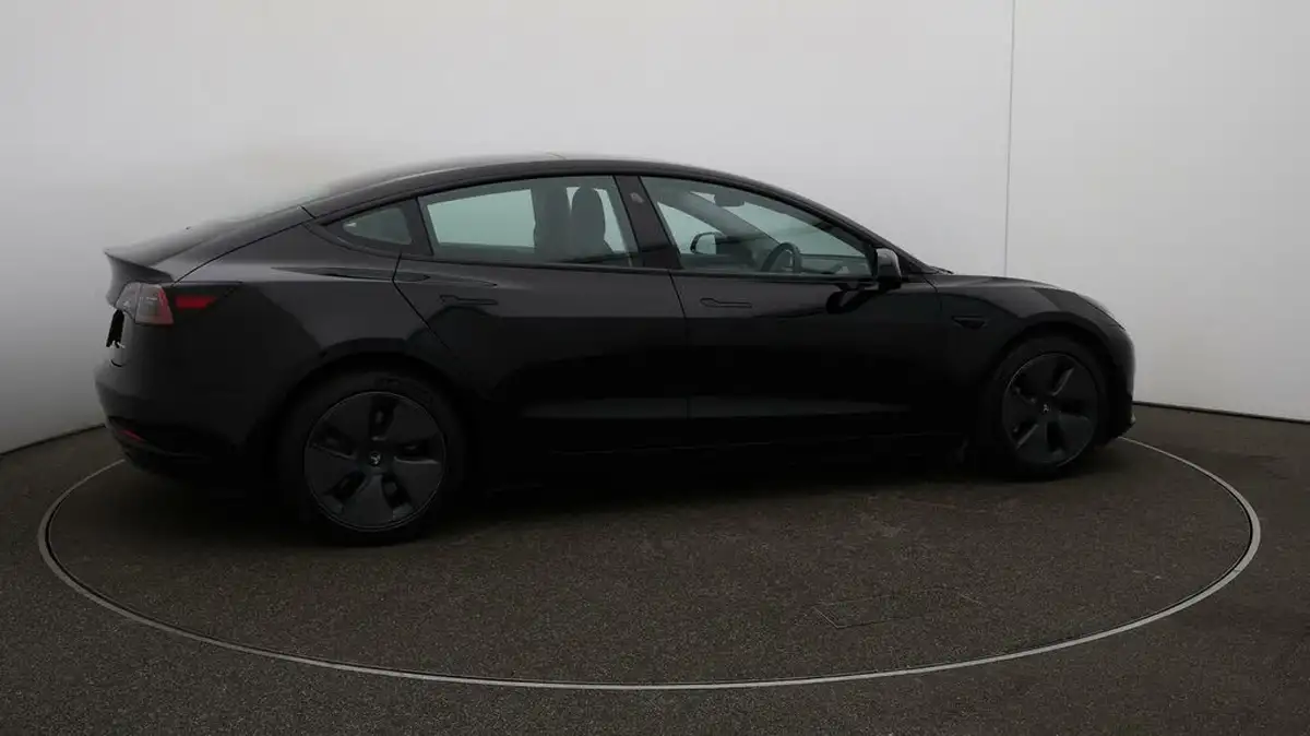 2021-tesla-model-3-e-long-range-awd-big-43