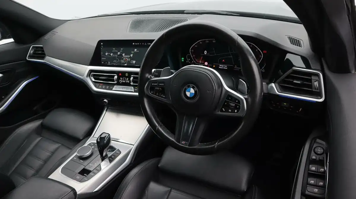 2020-bmw-3-series-20-330i-m-sport-saloon-4d-big-9