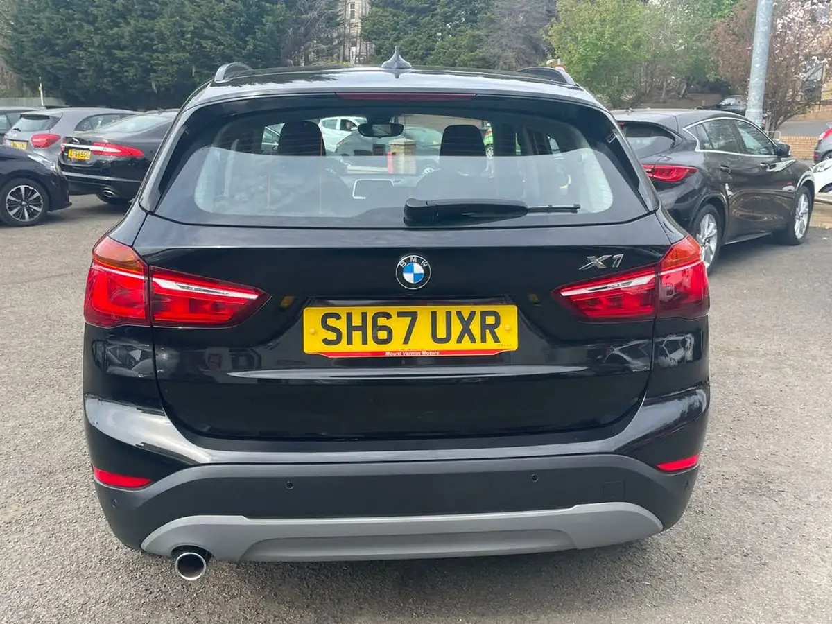 2017-bmw-x1-20td-sdrive18d-se-big-4