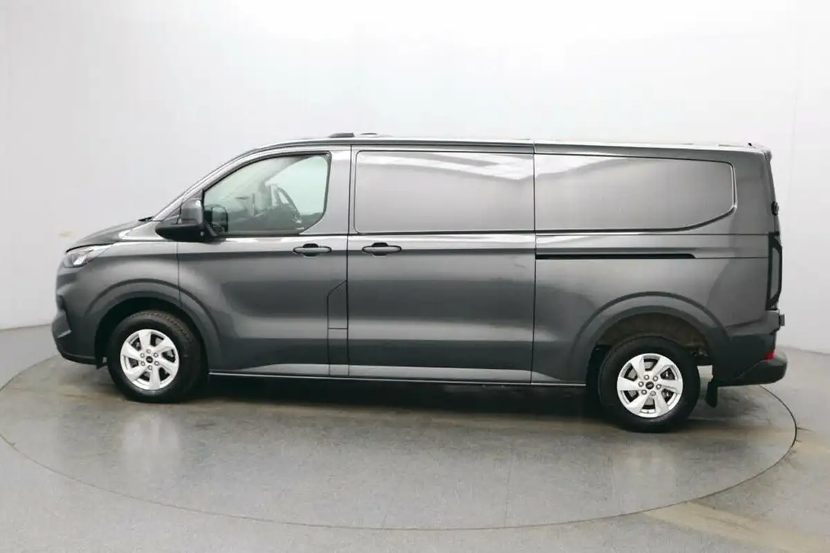 2023-ford-transit-custom-20tdci-320-l2h1-limited-136pseu6e-panel-van-1996cc-auto-big-4