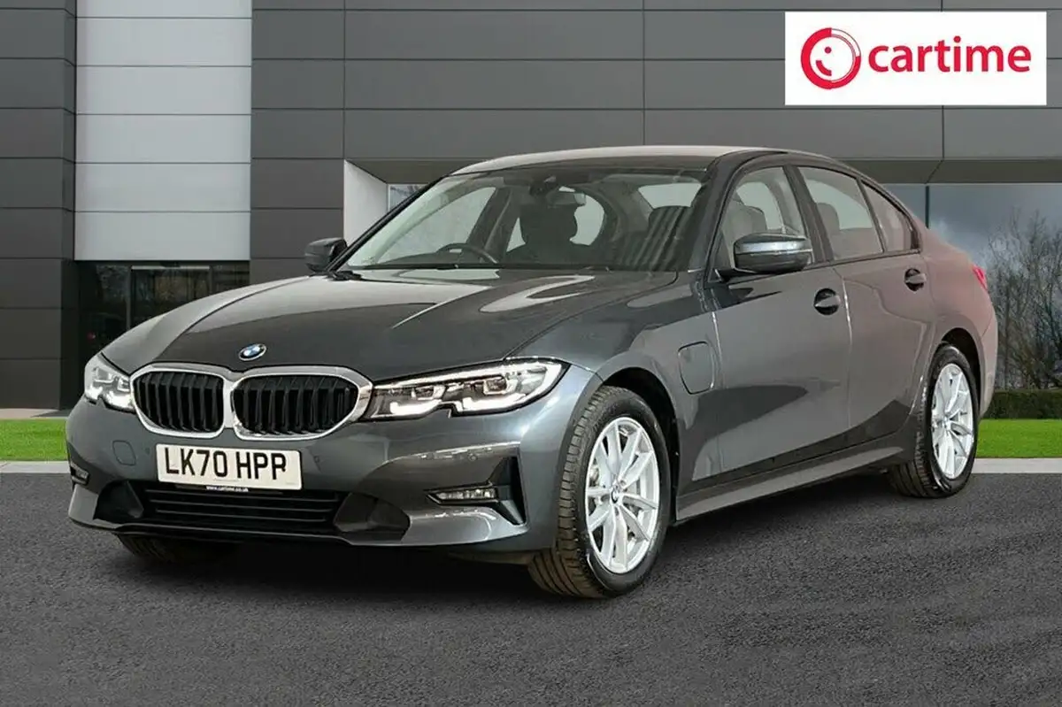 2020-bmw-3-series-20-330e-se-pro-saloon-4d-big-5