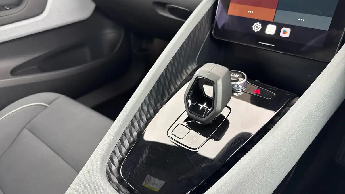 2022-polestar-polestar-2-e-ps2-165kw-standard-single-hatchback-big-17
