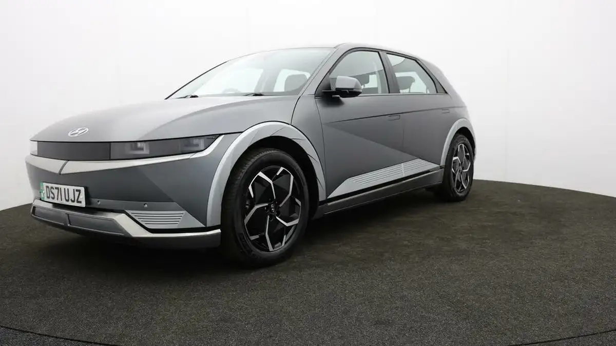 2022-hyundai-ioniq-5-e-premium-217ps-73kwh-rwd-big-52