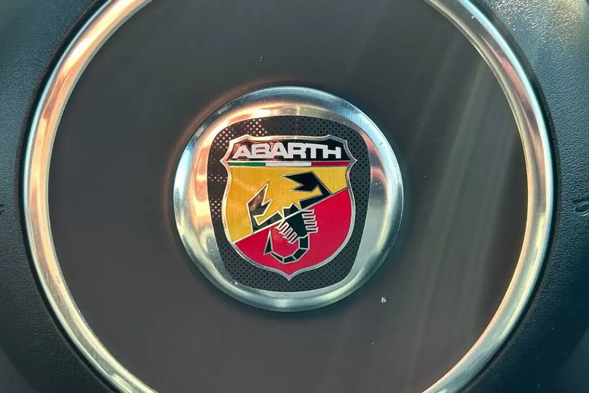 2017-abarth-595-14-tjet-turismo-mta-big-33