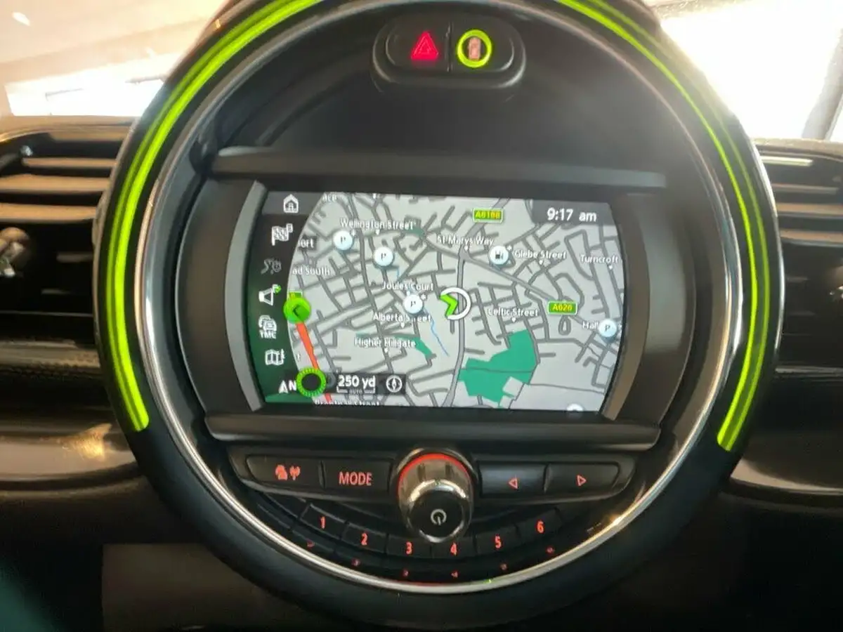 2019-mini-clubman-20-cooper-s-classic-auto-big-9