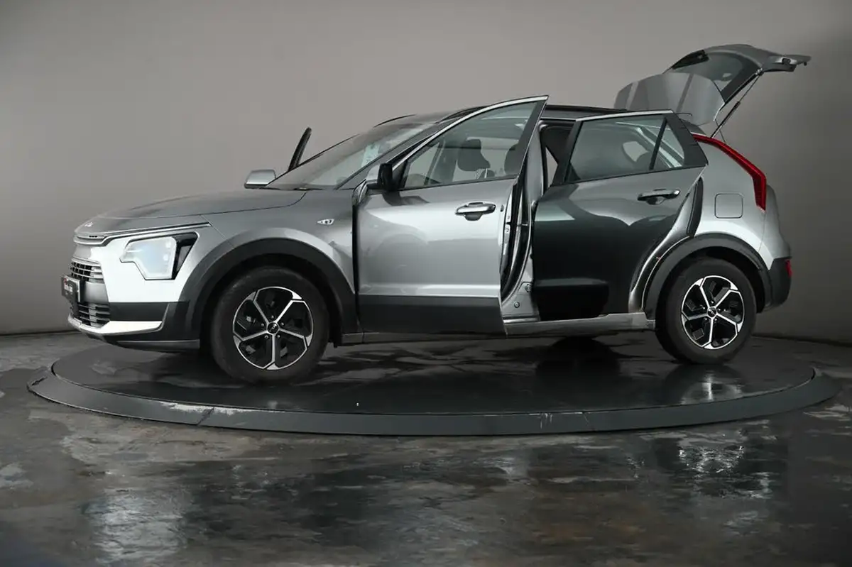 2022-kia-niro-16-gdi-139bhp-hev-132kwh-big-40