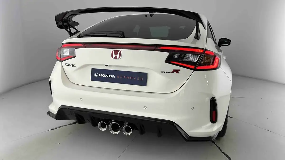 2024-honda-civic-20-i-vtec-type-r-big-22