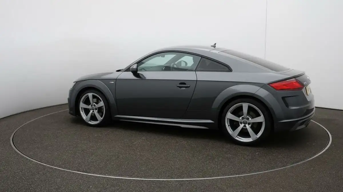 2020-audi-tt-coupe-20-40-tfsi-s-line-big-40