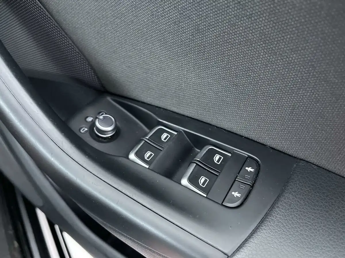 2016-audi-q3-20-tdi-quattro-se-150ps-s-tronic-big-33