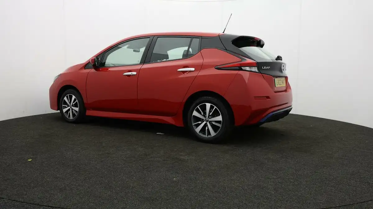 2022-nissan-leaf-e-acenta-big-64