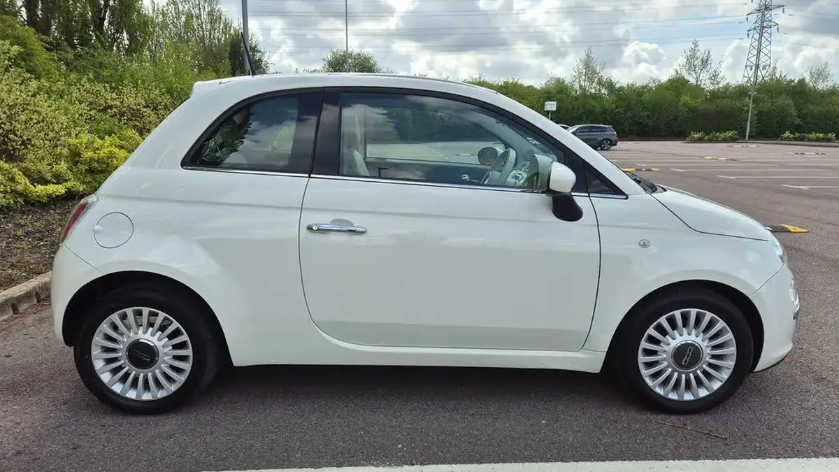 2012-fiat-500-09-lounge-twinair-85bhpss-dualogic-big-6