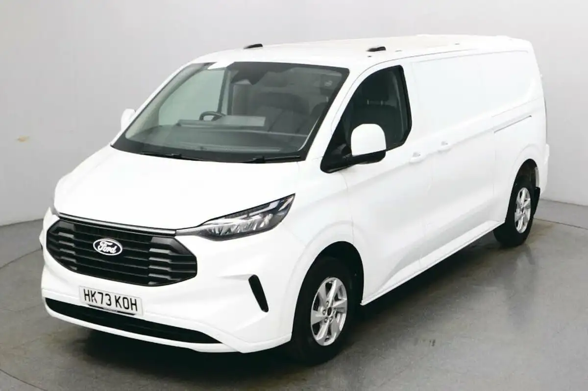 2023-ford-transit-custom-20tdci-320-l2h1-limited-136pseu6e-panel-van-1996cc-auto-big-0