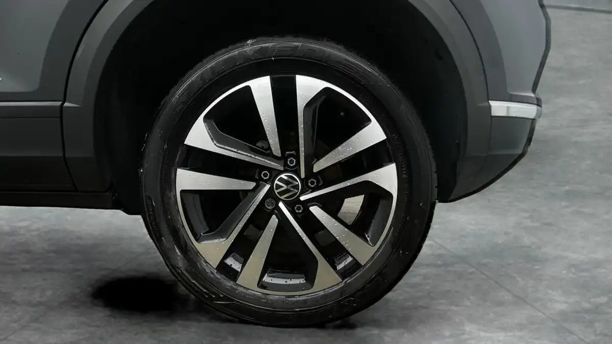 2021-volkswagen-t-roc-10-tsi-united-110ps-big-23