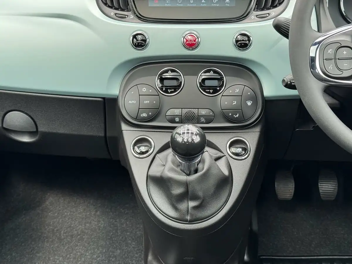 2024-fiat-500-10-top-big-13