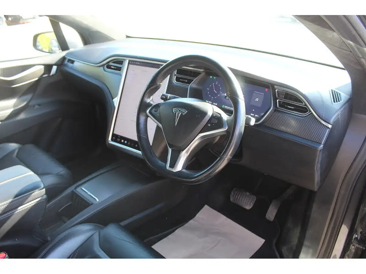 2017-tesla-model-x-e-100d-big-32