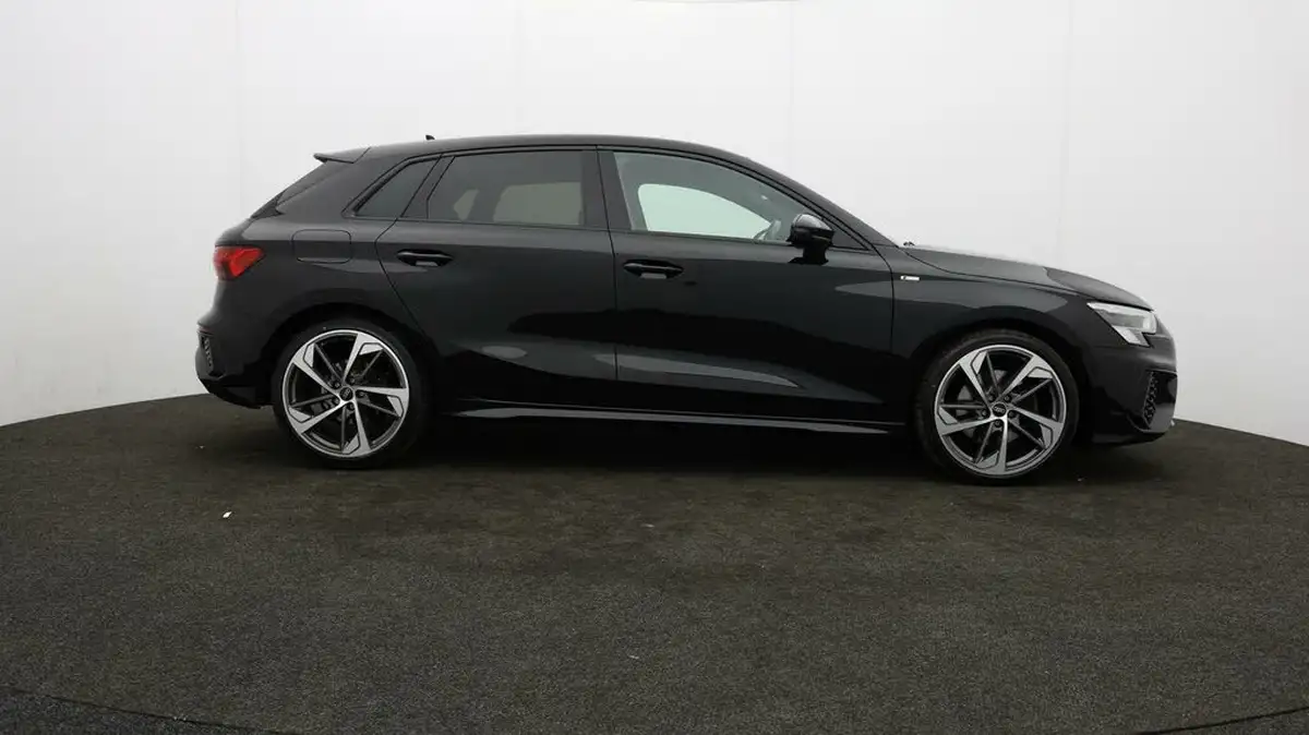 2021-audi-a3-15-35-tfsi-edition-1-sportback-5d-big-79