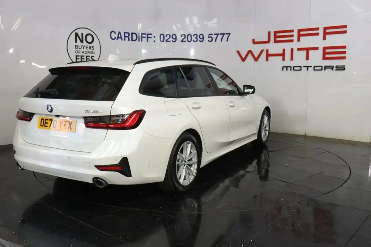 2021-bmw-3-series-20-330e-se-pro-touring-5d-big-4