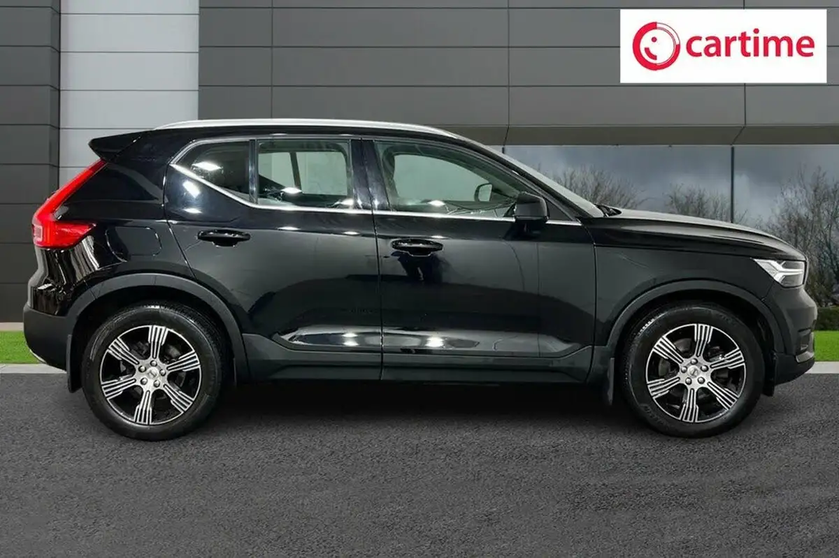2019-volvo-xc40-20-t4-inscription-awd-big-1