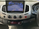 2014-mitsubishi-l200-25td-barbarian-auto-small-18