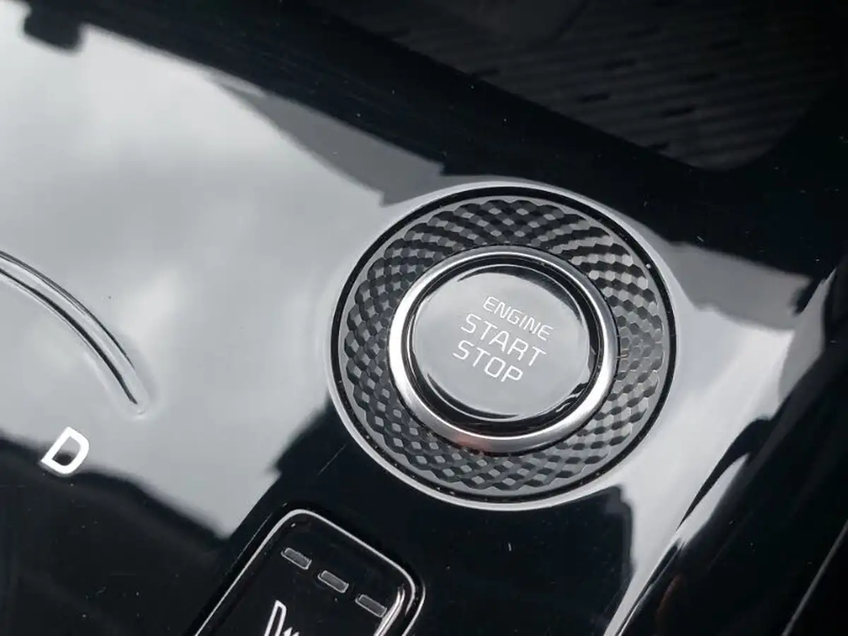 2024-kia-niro-16-gdi-4-168bhp-phev-111kwh-big-17