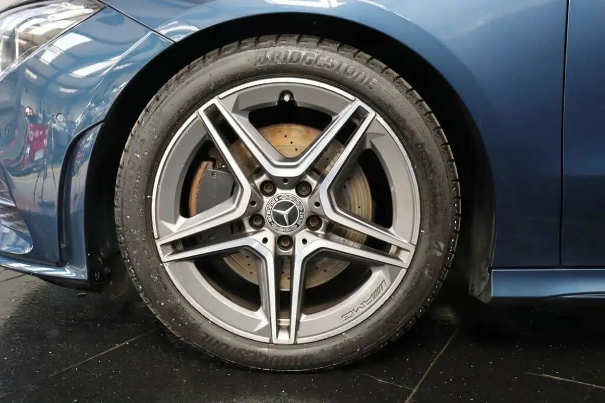 2022-mercedes-benz-cla-13-cla-200-amg-line-premium-coupe-4d-big-38