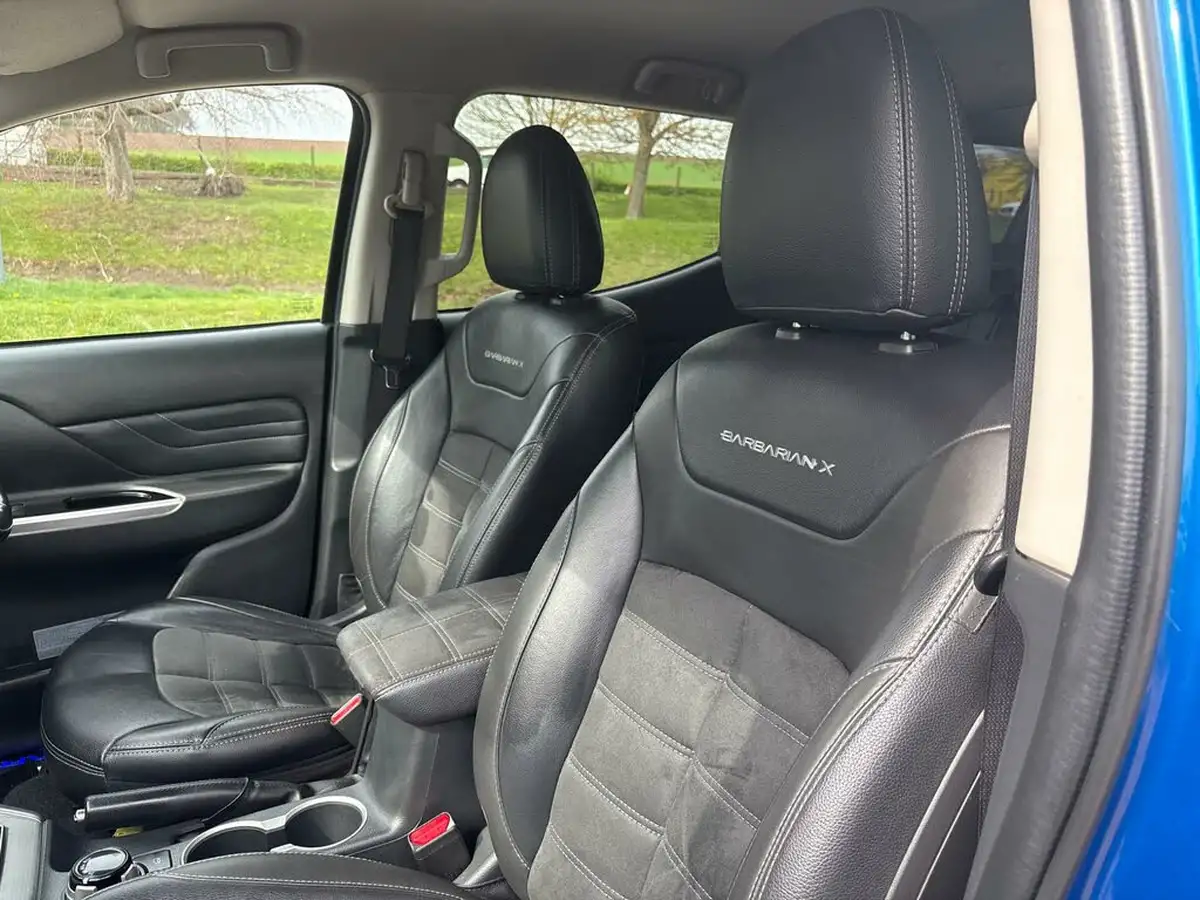 2020-mitsubishi-l200-22di-d-barbarian-x-big-20