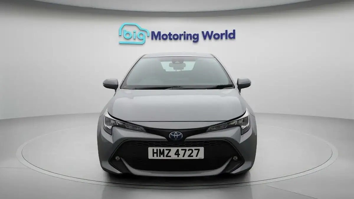2022-toyota-corolla-18-vvt-i-icon-120bhp-trk-hatchback-5d-big-2