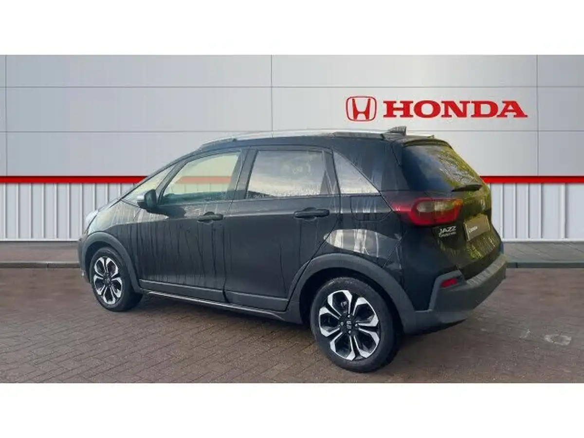 2021-honda-jazz-15-i-mmd-crosstar-ex-109ps-two-tone-big-11