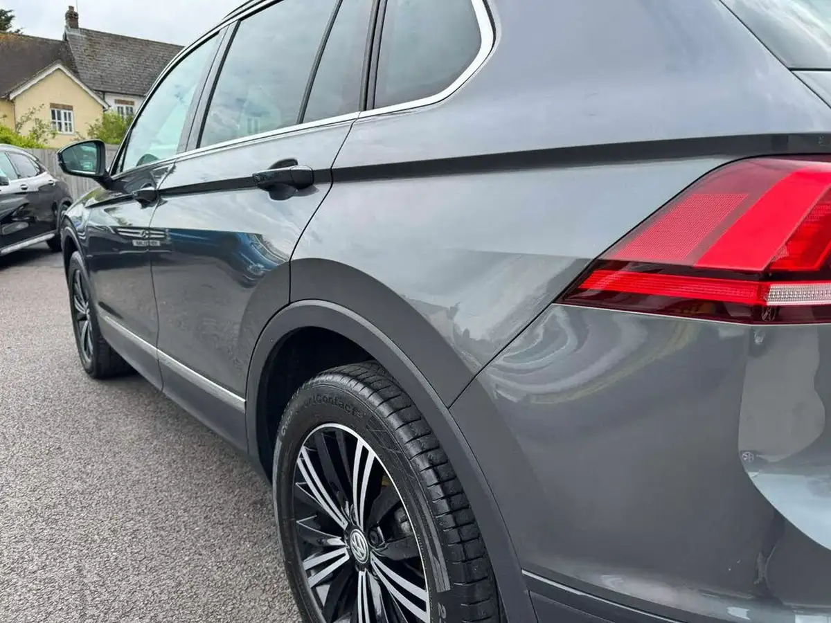 2018-volkswagen-tiguan-14-tsi-se-navigation-150ps-4motion-act-ss-big-30