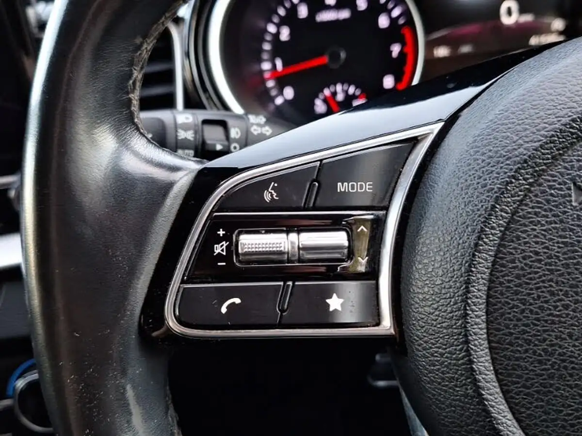 2023-kia-xceed-15-t-gdi-3-158bhp-big-11