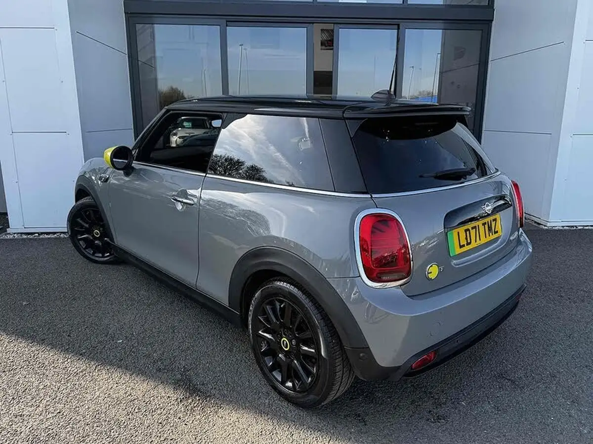 2021-mini-cooper-e-cooper-s-2-big-11