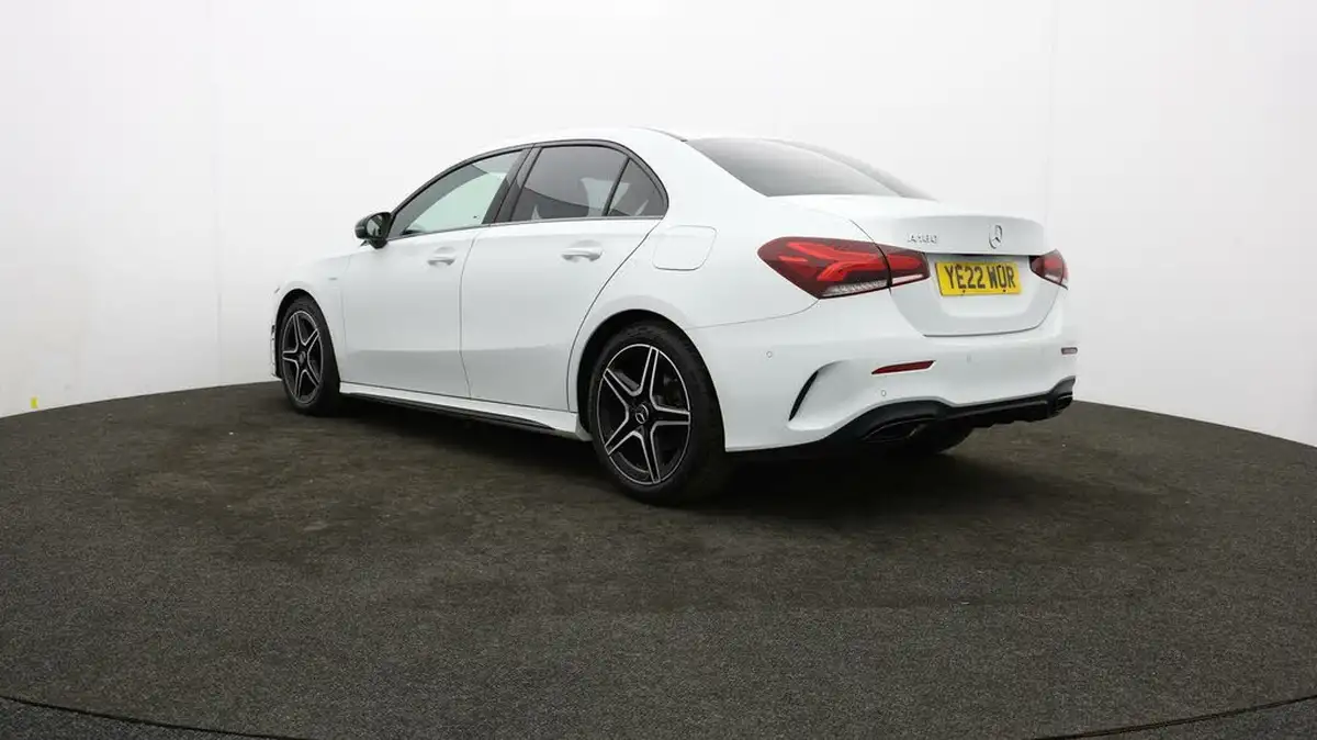 2022-mercedes-benz-a-class-13-a180-amg-line-executive-edition-saloon-4d-7g-dct-big-68