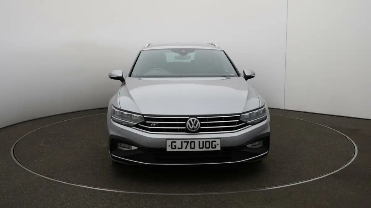 2020-volkswagen-passat-20tdi-r-line-150ps-evo-estate-5d-dsg-big-30