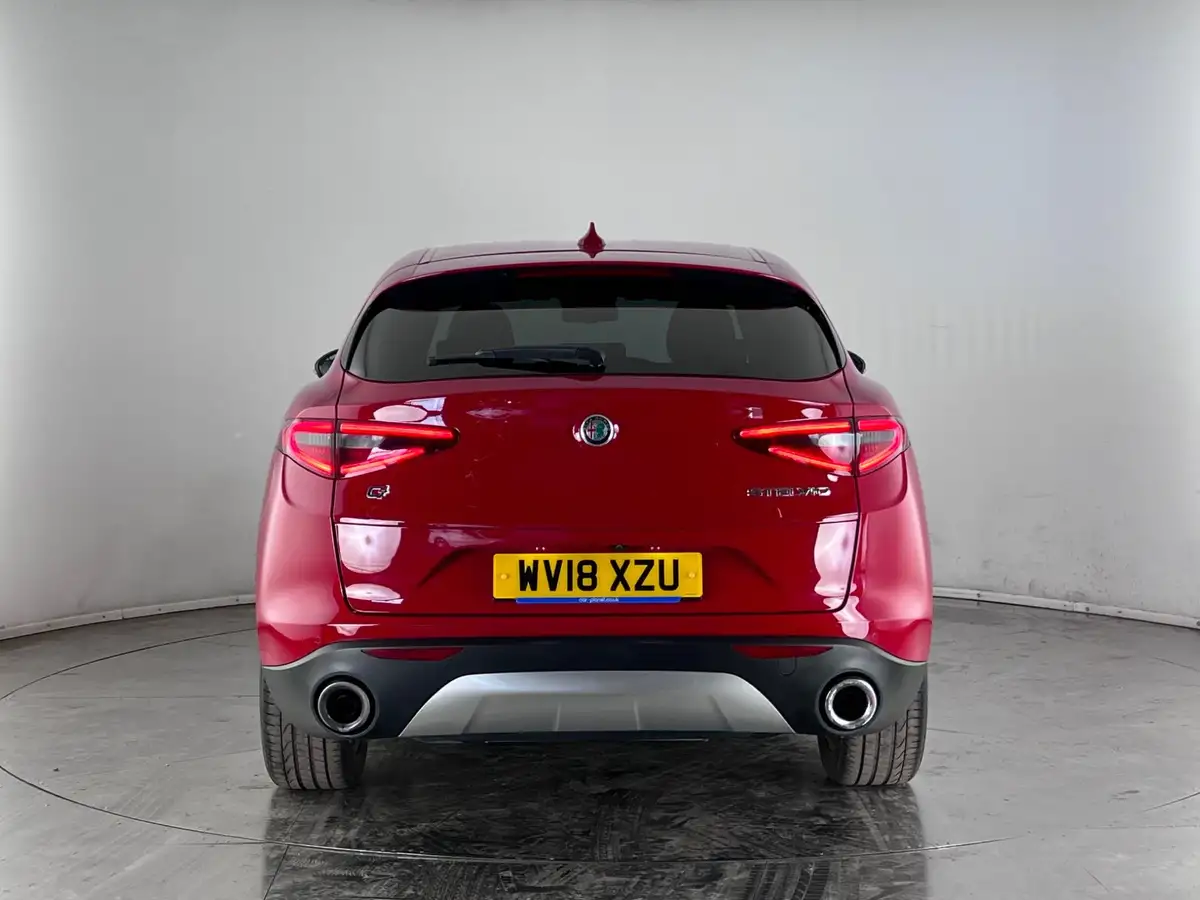 2018-alfa-romeo-stelvio-20-speciale-big-4