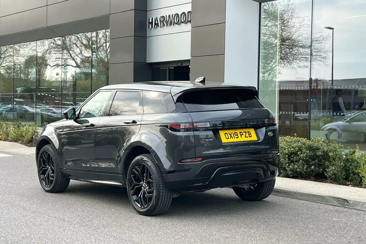 2019-land-rover-range-rover-evoque-20-d240-r-dynamic-hse-big-12