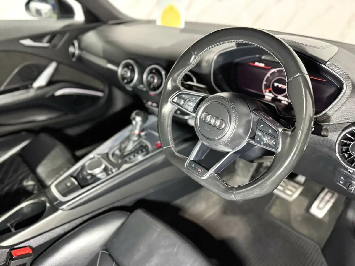 2017-audi-tts-20-tfsi-quattro-tts-black-edition-coupe-s-tronic-big-17