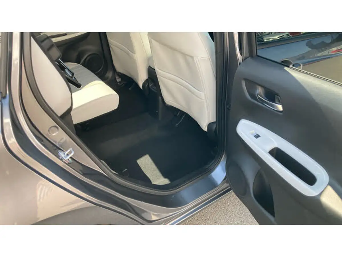 2021-honda-jazz-15-i-mmd-ex-107ps-big-33