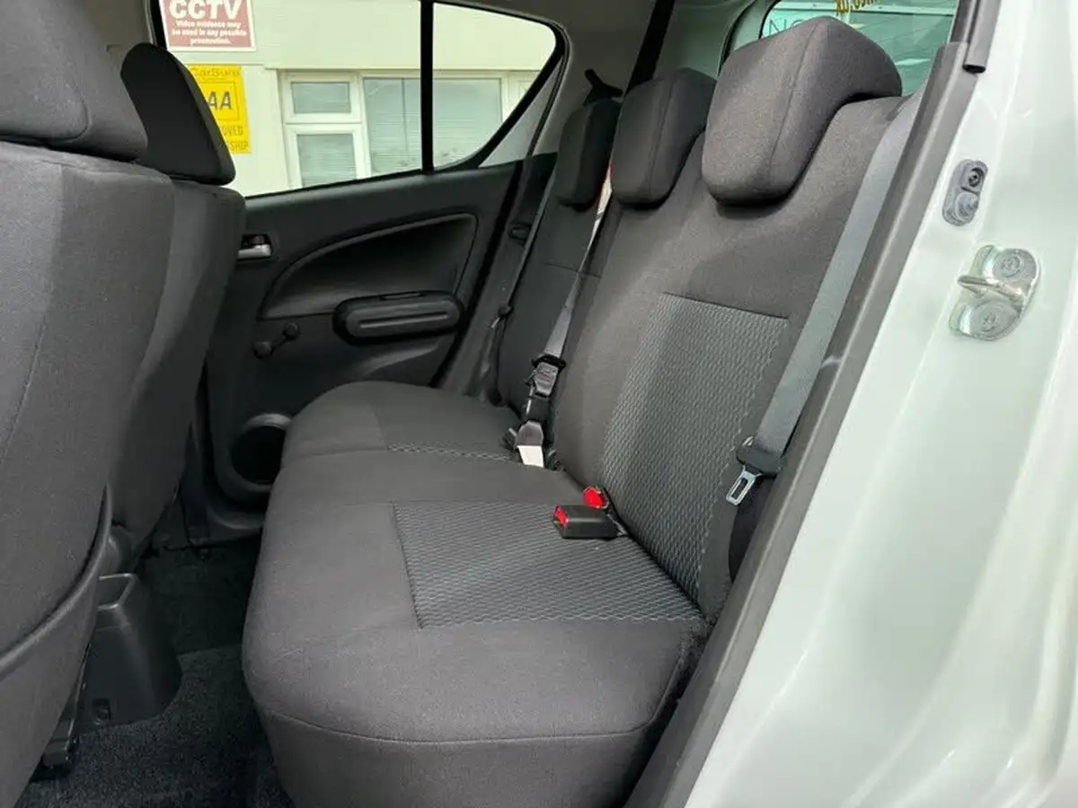 2013-suzuki-splash-12-sz4-auto-big-12