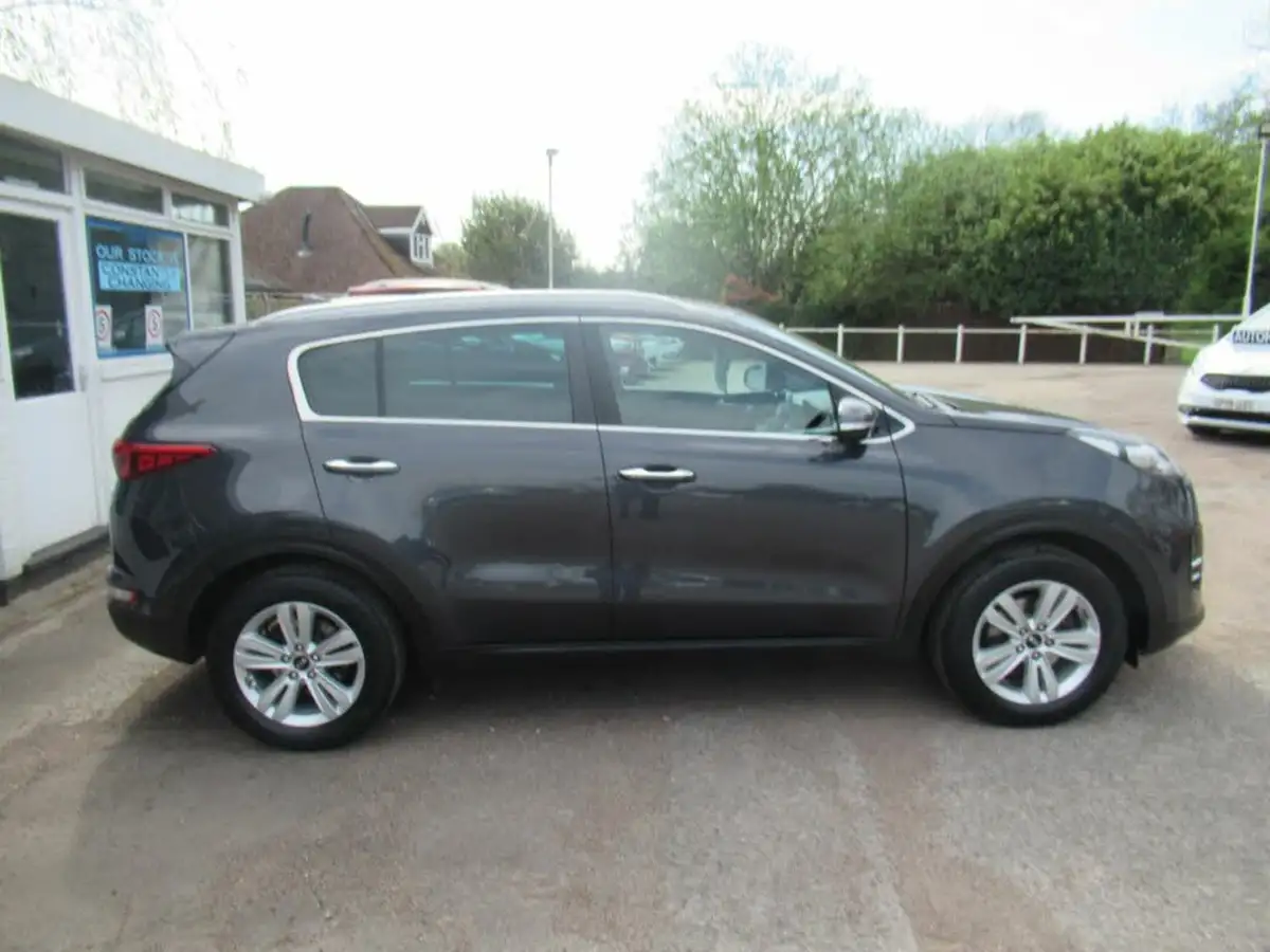 2018-kia-sportage-16-gdi-2-big-2