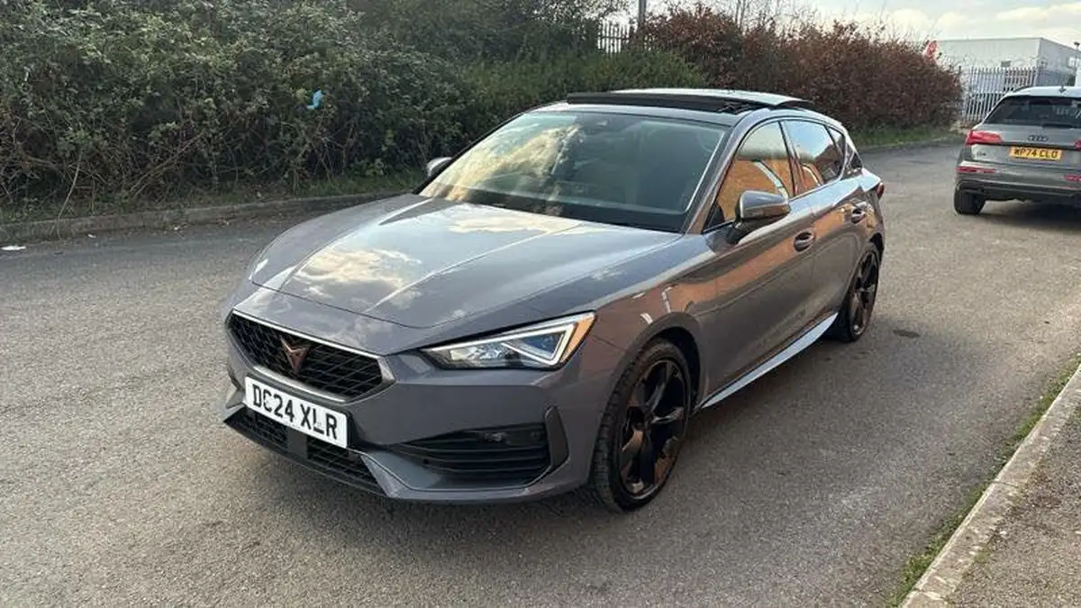 2024-cupra-leon-nf-15-etsi-v1-design-edition-hatchback-big-9