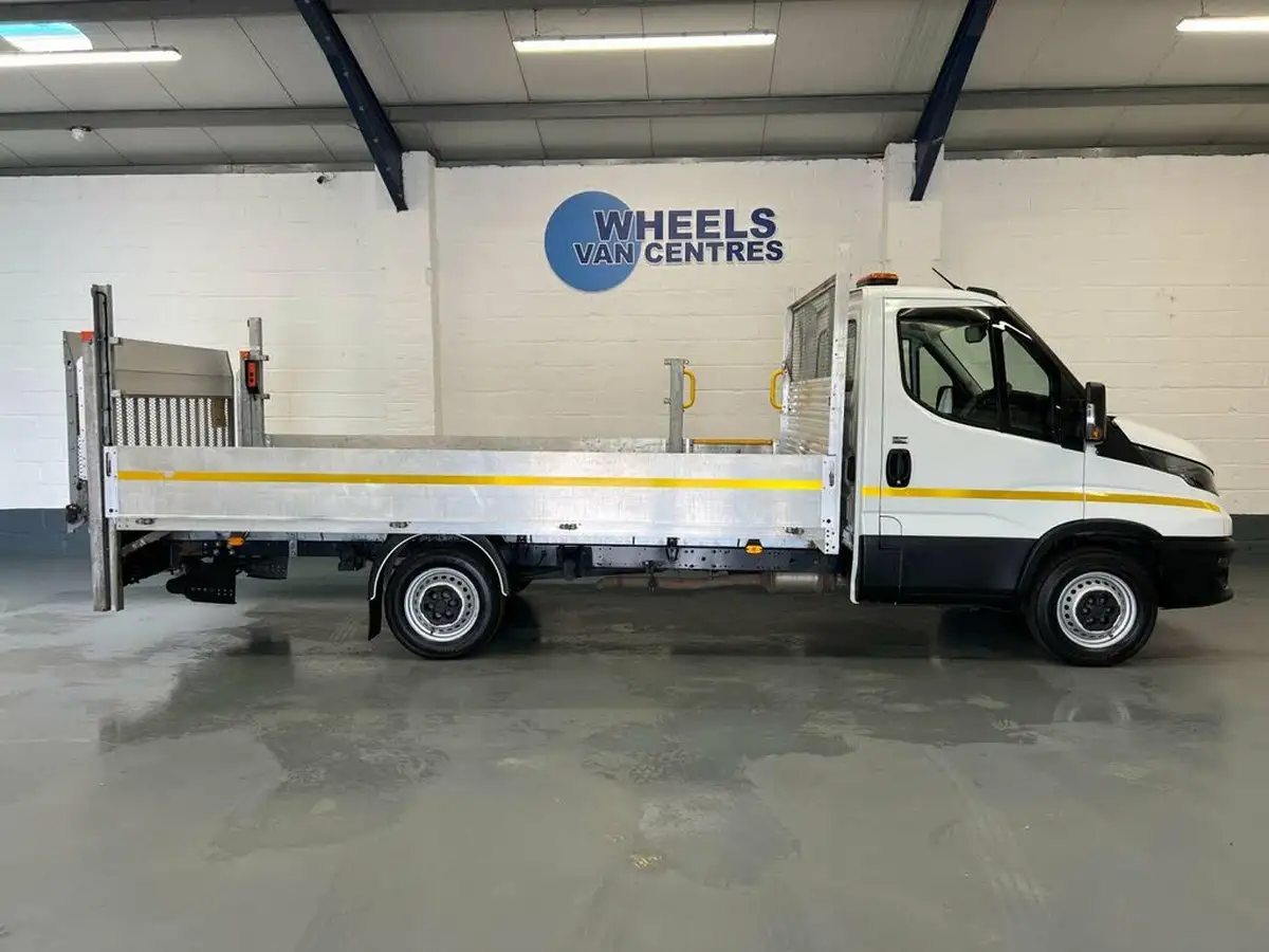 2023-iveco-daily-s-class-23td-35s14-business-3450mm-136pseu6dt-3450-big-7