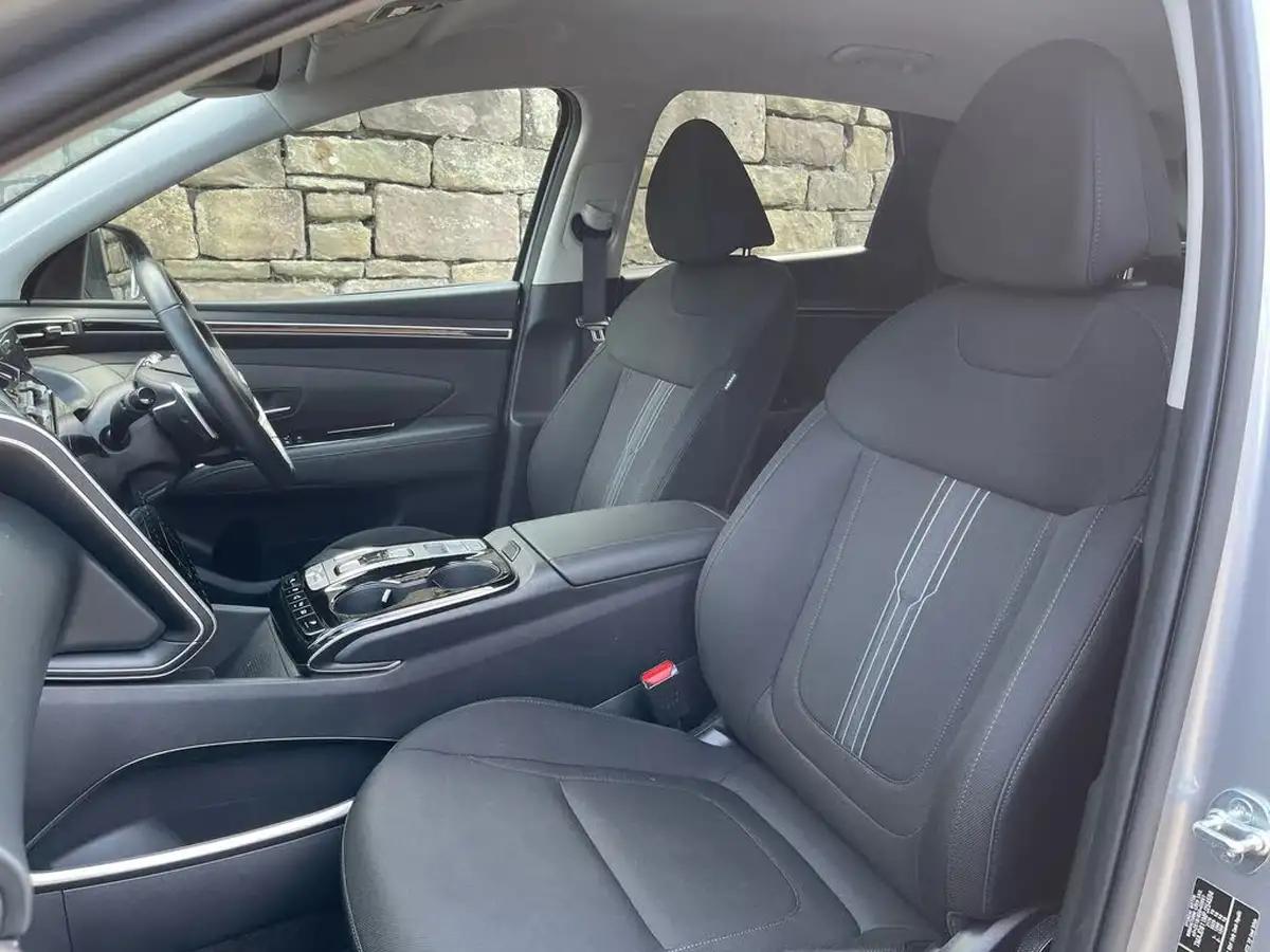 2024-hyundai-tucson-16-t-gdi-premium-230ps-hybrid-auto-big-23